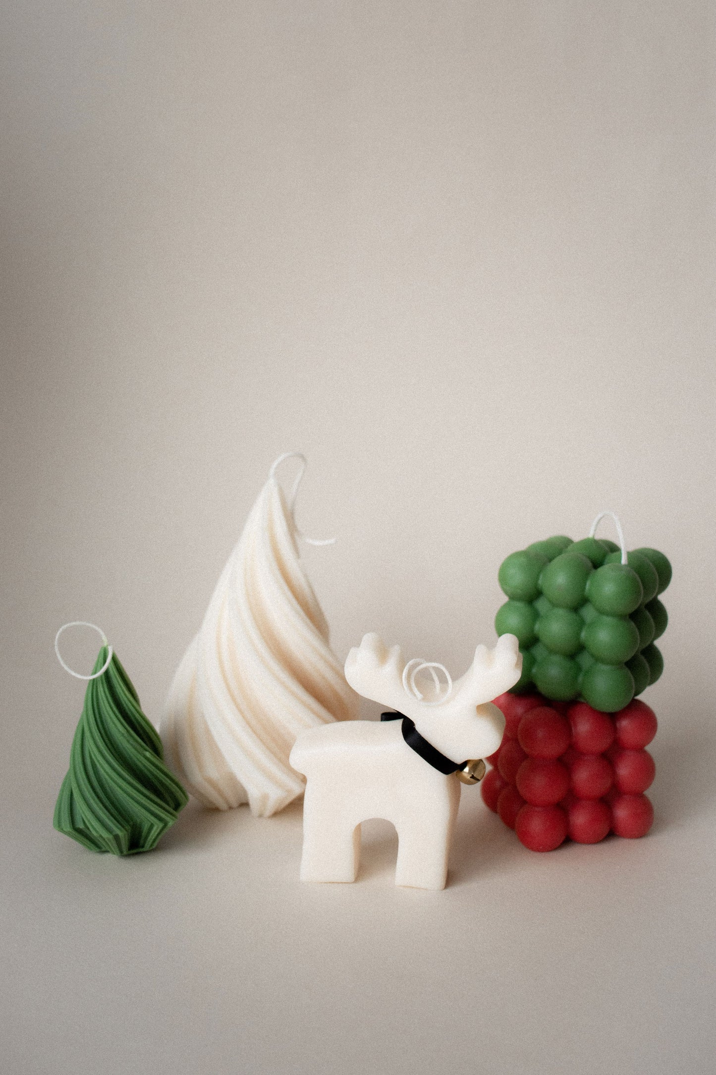 Swirl Christmas tree - LouisaJonesco